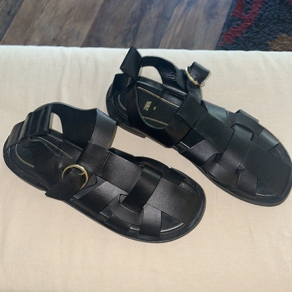 🌹NEW: ZARA CAGE SANDALS - Picture 2 of 6